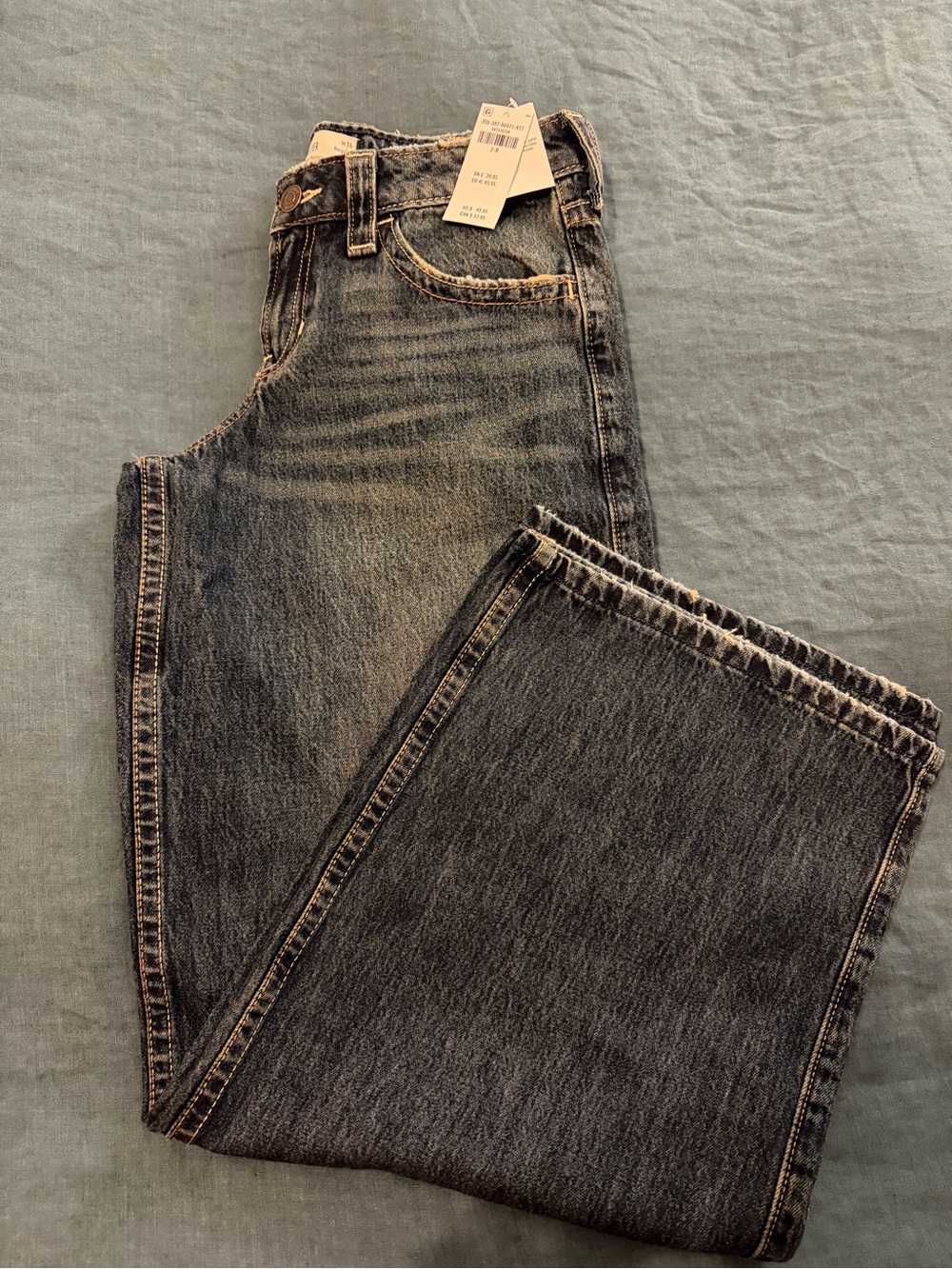 Hollister Low-Rise Super Baggy Jeans